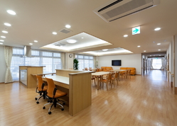 有料老人ホーム かざぐるま名東