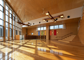 北棟内部の大ホールです。